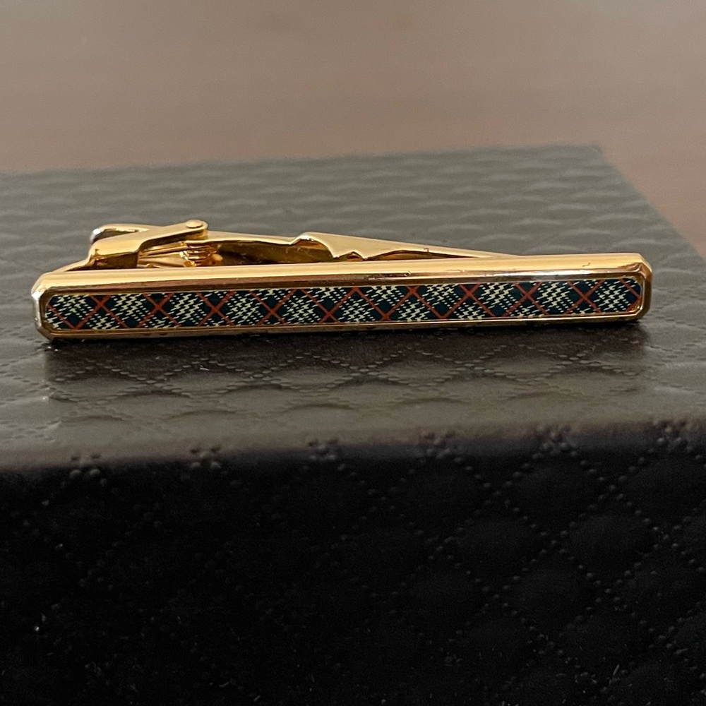 Vintage Burberry Cuff Link and Tie Clip Set - Picture 7 of 9